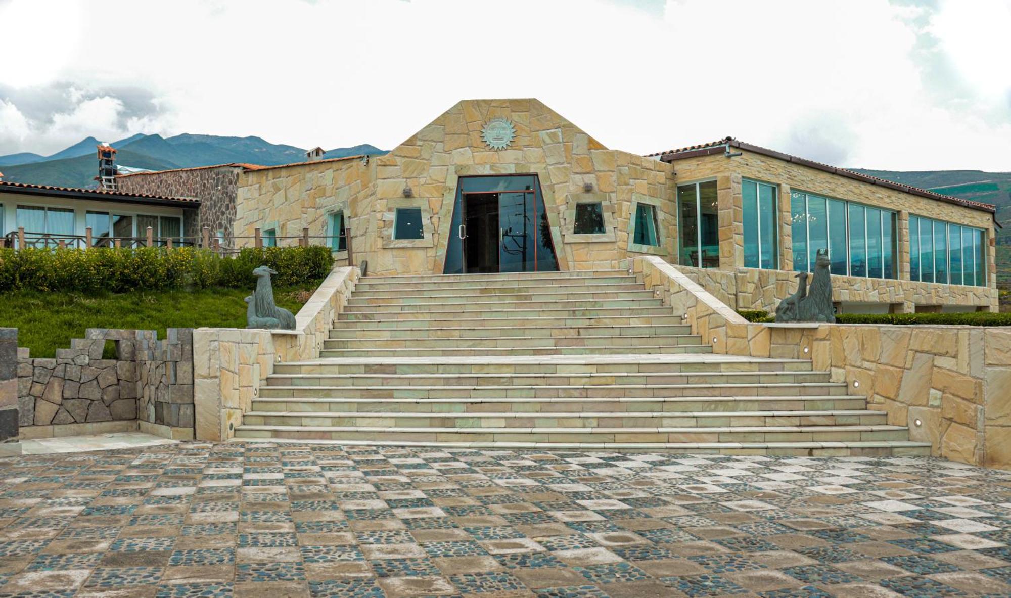 Hotel Puerta Del Sol Colca Yanque Exterior foto